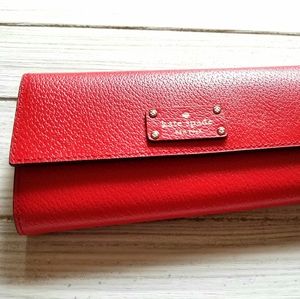 kate spade wallet (NWT!)